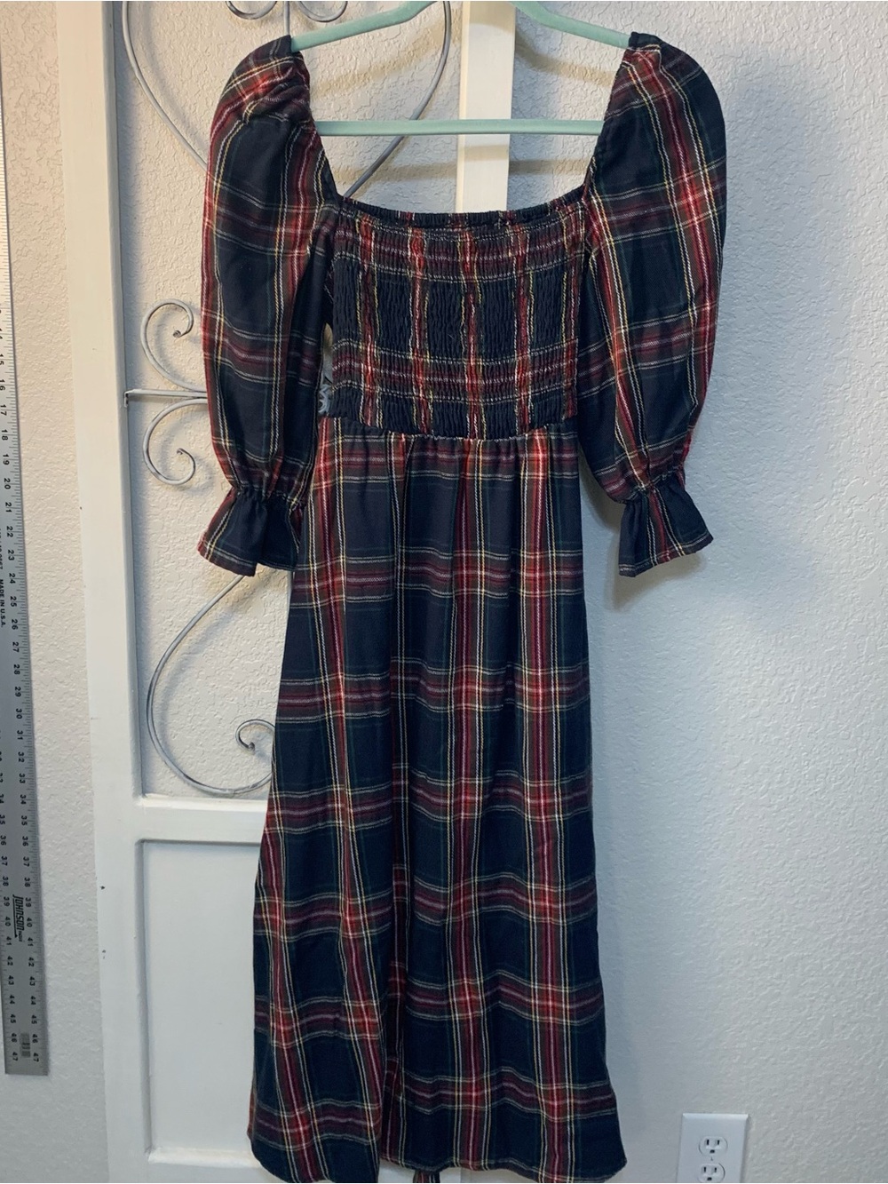 Plaid Puff-Sleeve Midi Dress in Navy and Red